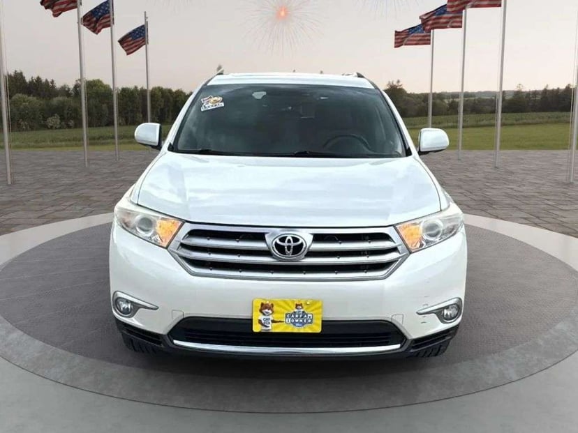 2012 Toyota Highlander - Image 3