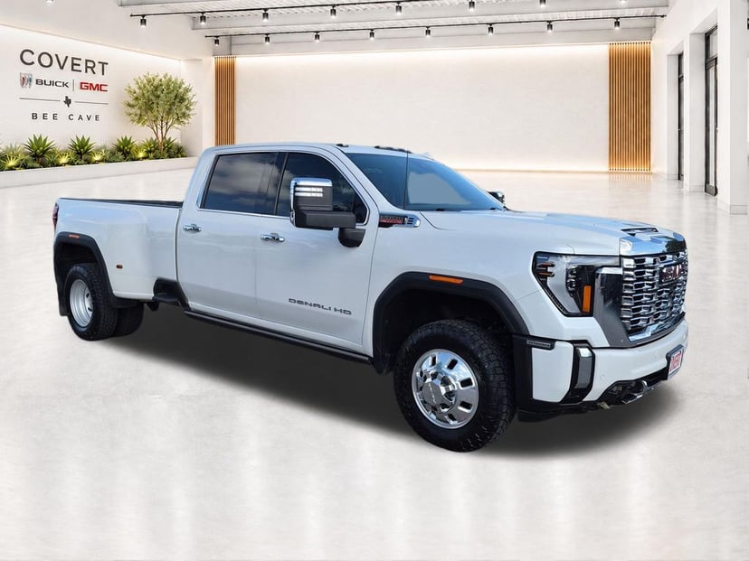 2024 GMC Sierra - Image 1