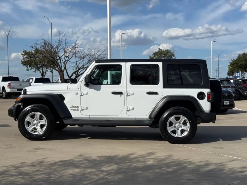 2020 Jeep Wrangler - Image 2
