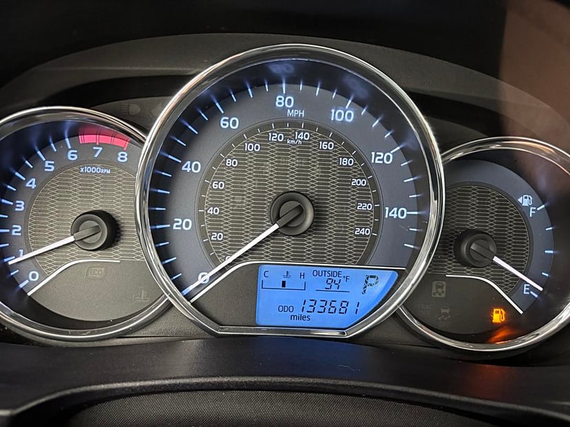 2021 Toyota Corolla - Image 3