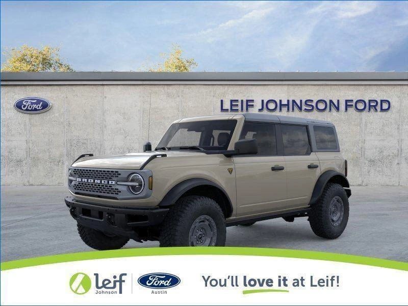 2025 Ford Bronco - Image 1