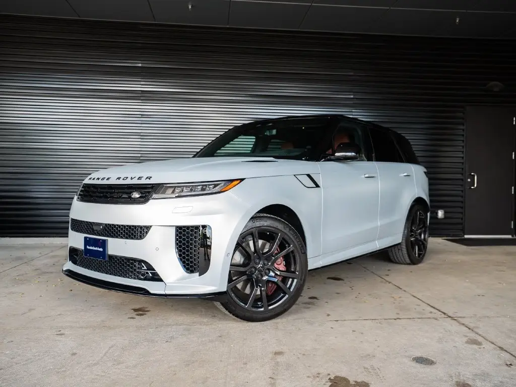 2026 Land Rover Range Rover Sport - Image 1