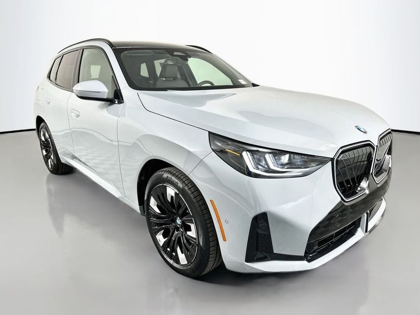 2026 BMW X3 - Image 2