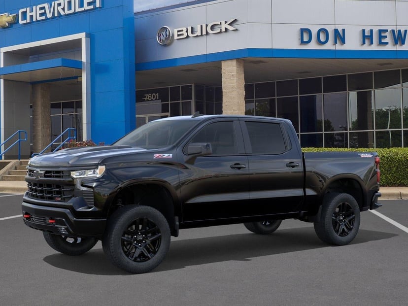 2026 Chevrolet Silverado 1500 - Image 2