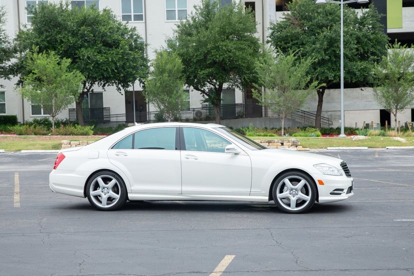 2013 Mercedes Benz S550 - Image 3