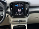 2026 Volvo XC40 - Preview 11