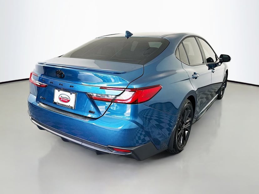2026 Toyota Camry - Image 2