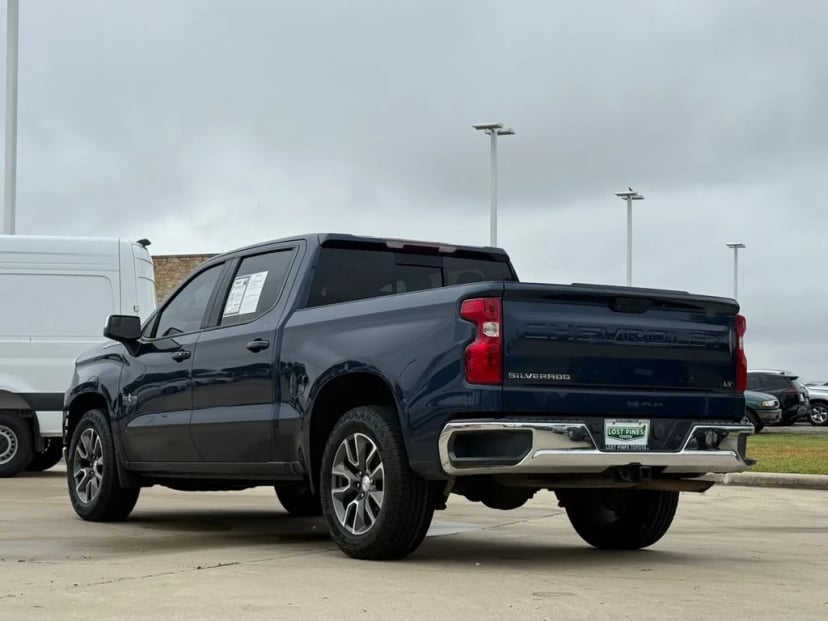 2021 Chevrolet Silverado - Image 2