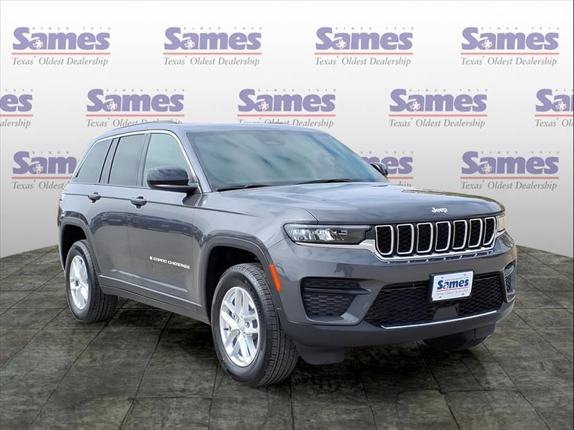 2025 Jeep Grand Cherokee - Image 1