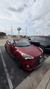 2015 Hyundai Veloster - Preview 2