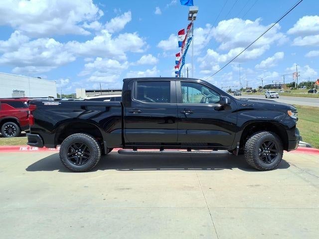 2026 Chevrolet Silverado 1500 - Image 2