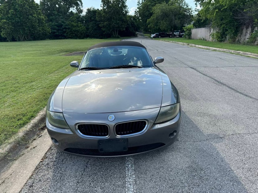 2005 BMW Z4 - Image 3