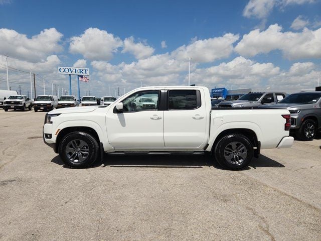 2025 Nissan Frontier - Image 3