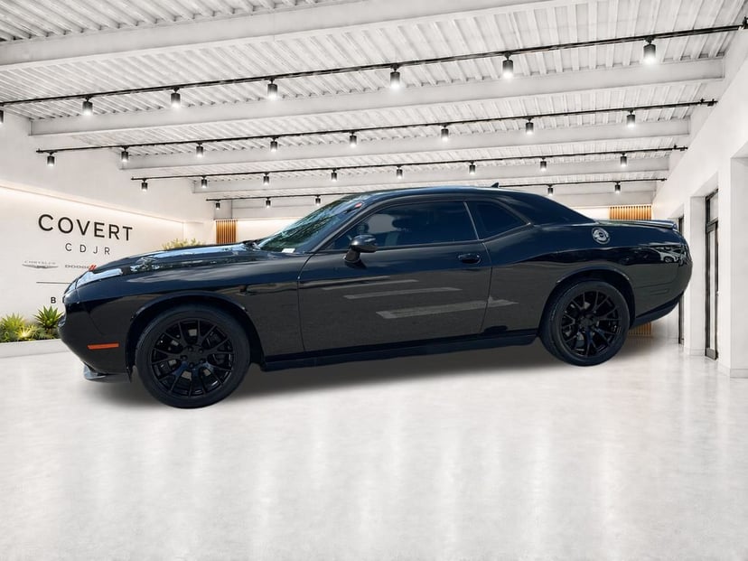 2015 Dodge Challenger - Image 2