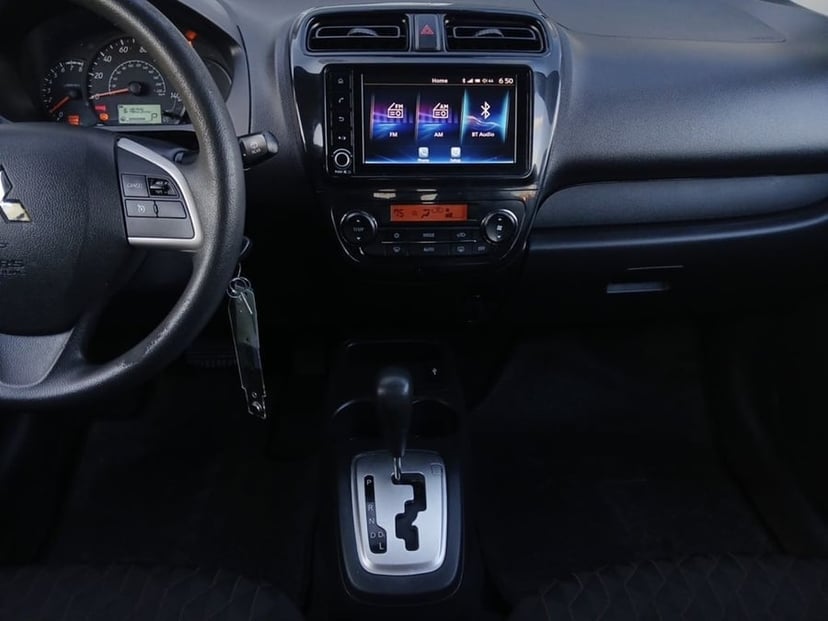 2021 Mitsubishi mirage - Image 3
