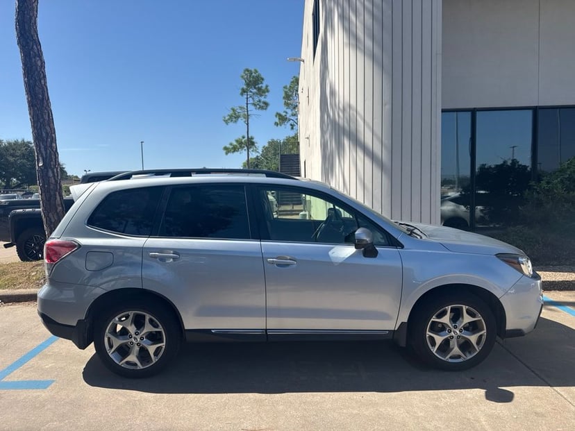 2017 Subaru Forester - Image 2