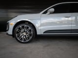 2026 Porsche Macan - Preview 11