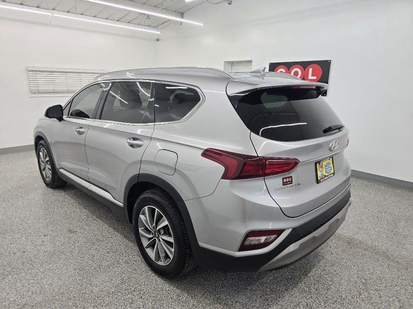 2020 Hyundai Santa Fe - Image 2