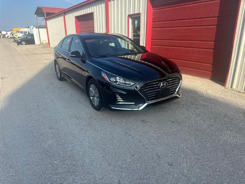 2019 Hyundai Sonata - Image 1