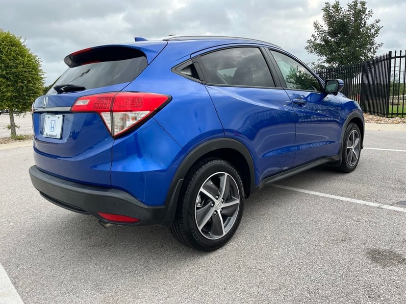 2022 Honda HR-V - Image 2