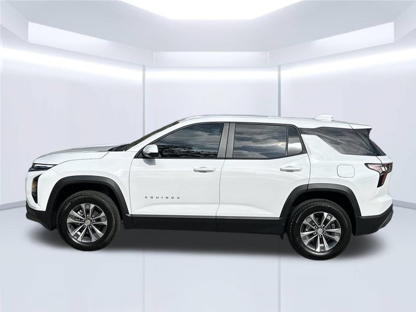 2027 Chevrolet Equinox - Image 1