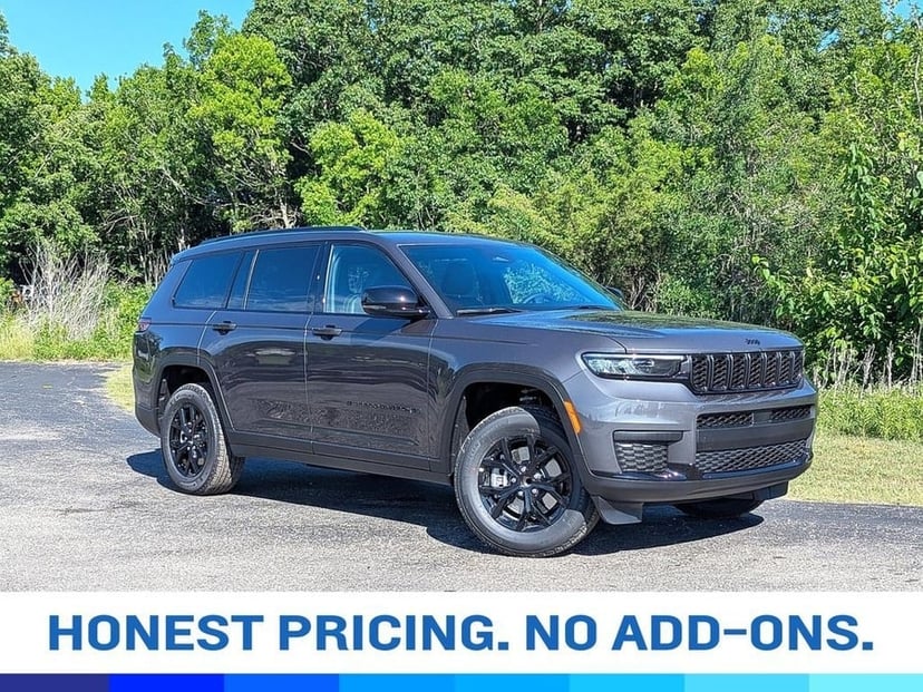 2025 Jeep Grand Cherokee L - Image 2