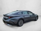 2024 Hyundai Sonata Hybrid - Preview 5