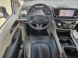 2023 Chrysler Pacifica - Preview 13
