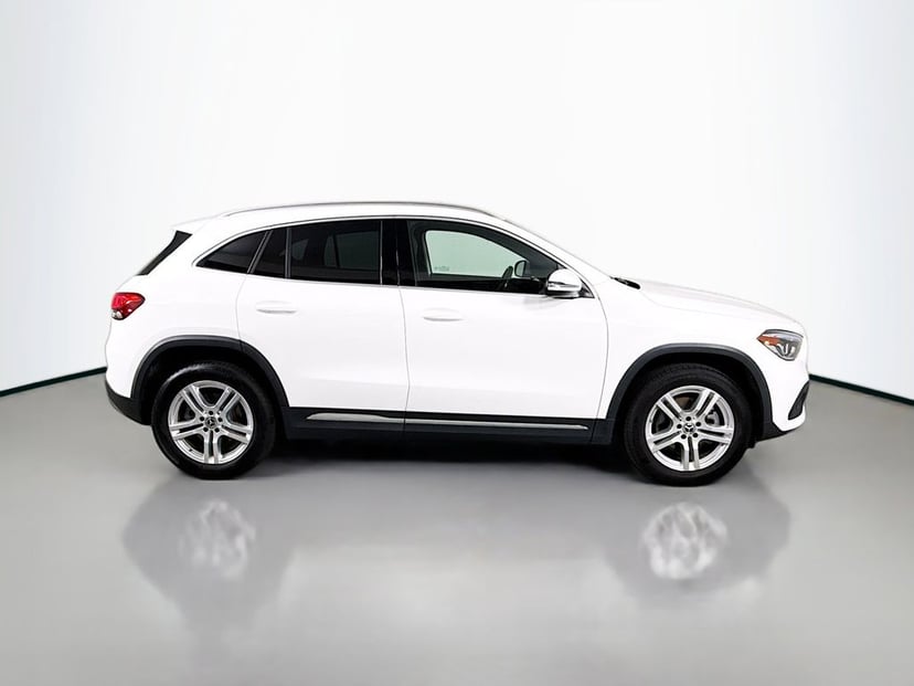 2023 Mercedes-Benz GLA - Image 2