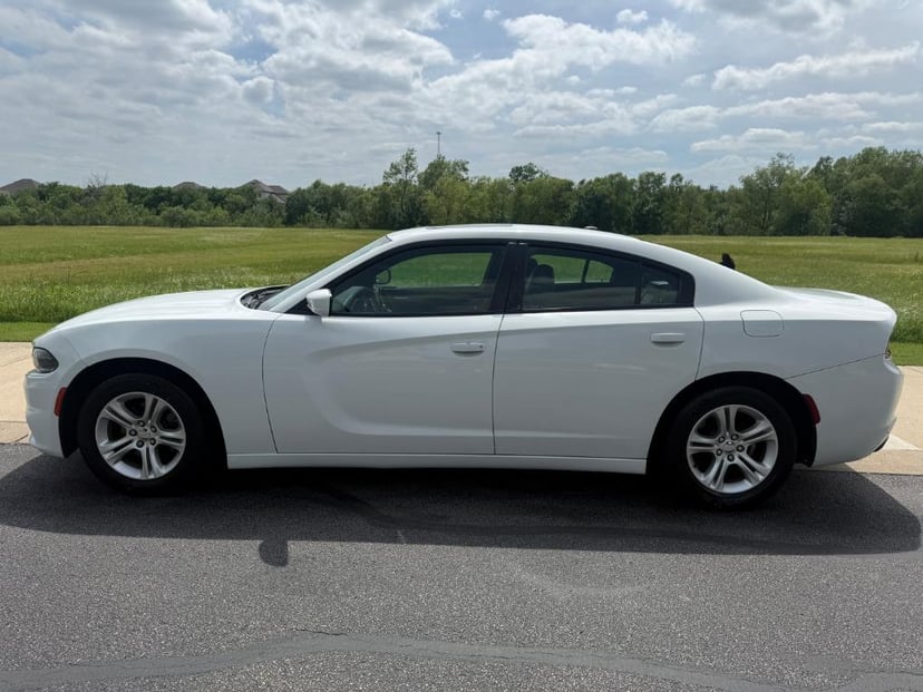 2020 Dodge Charger - Image 3
