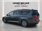 2018 Chrysler Pacifica - Preview 5