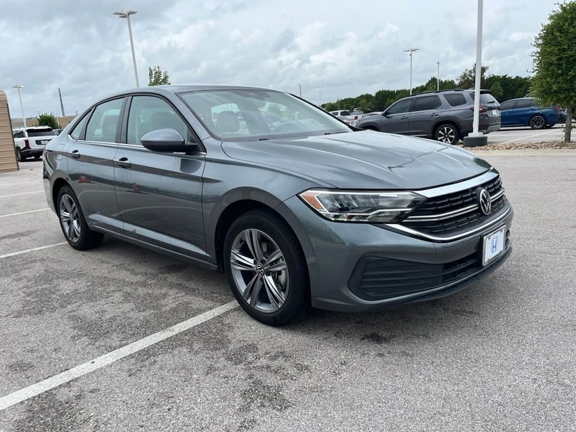 2023 Volkswagen Jetta - Image 1
