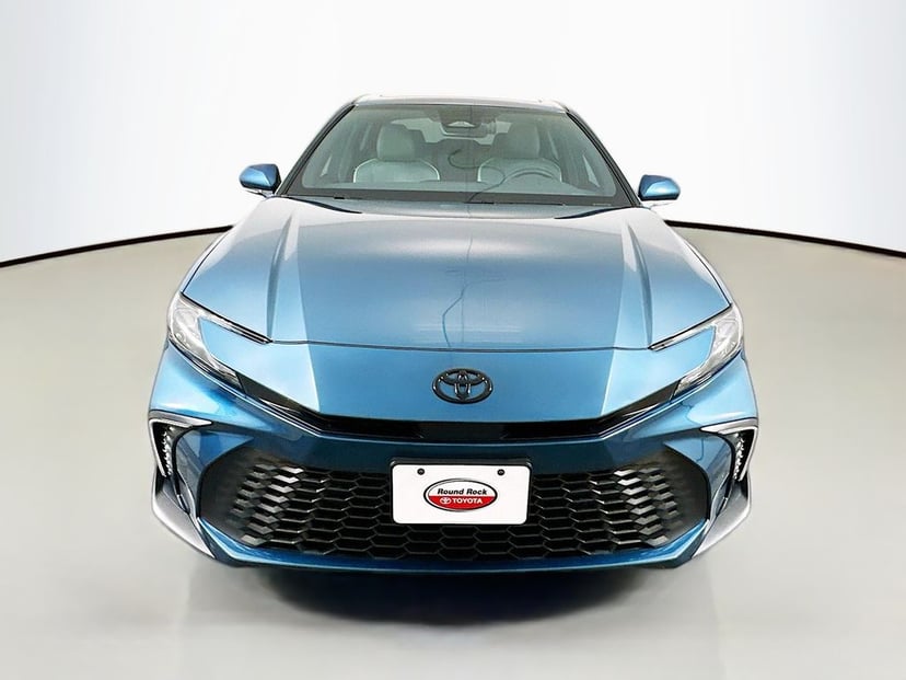 2026 Toyota Camry - Image 3
