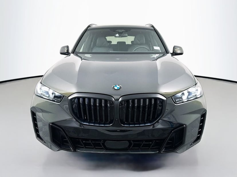 2026 BMW X5 - Image 3