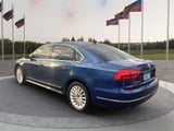 2016 Volkswagen Passat - Preview 5