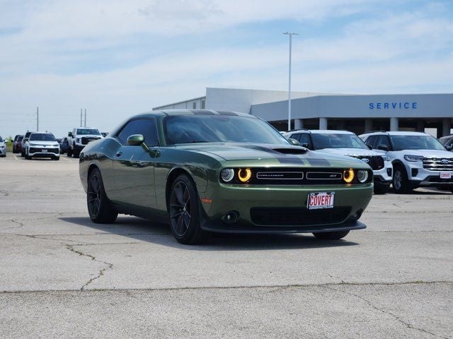 2020 Dodge Challenger - Image 2