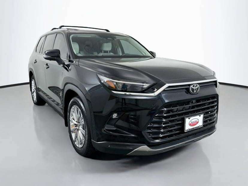 2024 Toyota Grand Highlander - Image 1