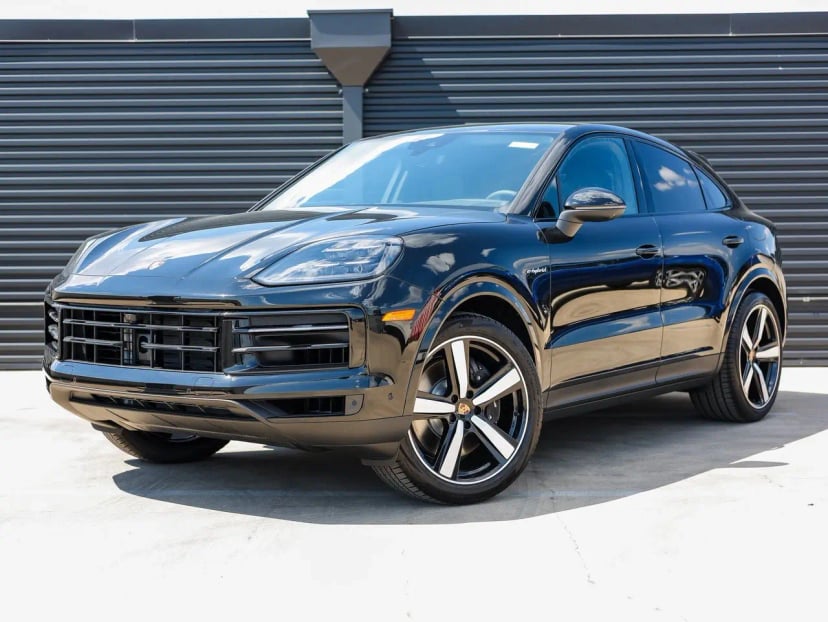 2026 Porsche Cayenne - Image 1