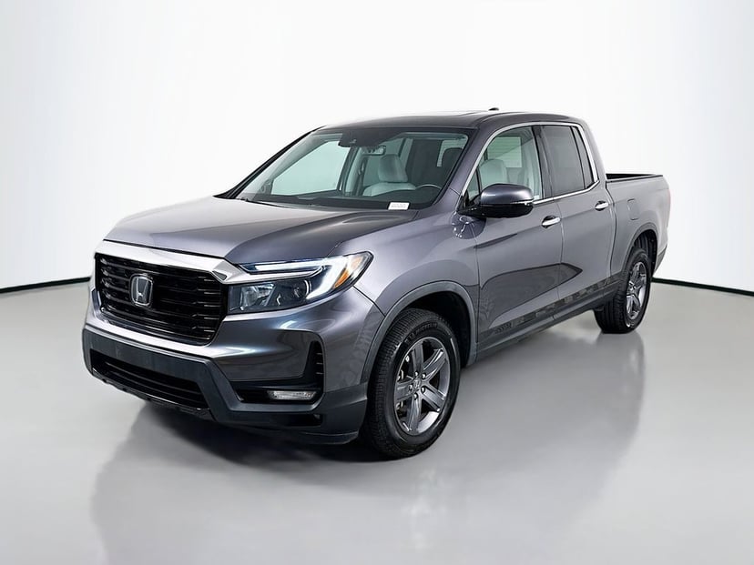 2021 Honda Ridgeline - Image 2
