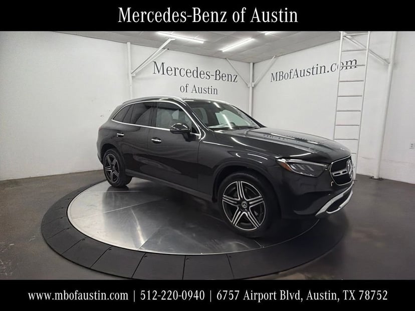 2027 Mercedes-Benz GLC - Image 1