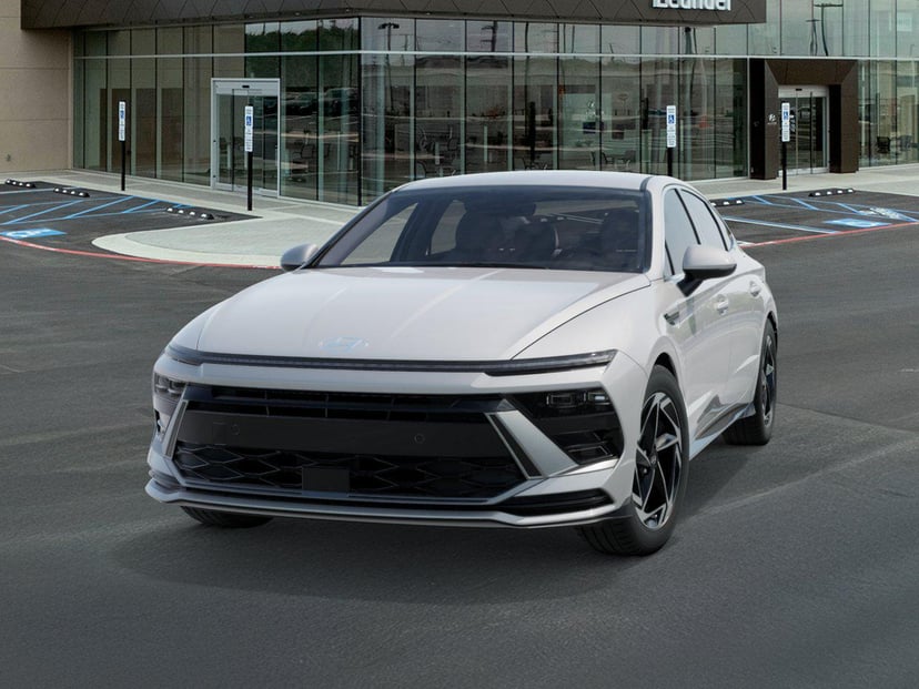 2026 Hyundai Sonata - Image 2