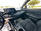 2018 Toyota C-HR - Preview 13