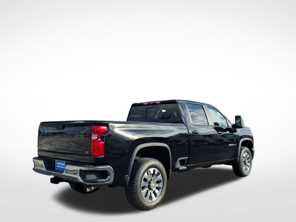 2026 Chevrolet Silverado 2500 HD - Image 3