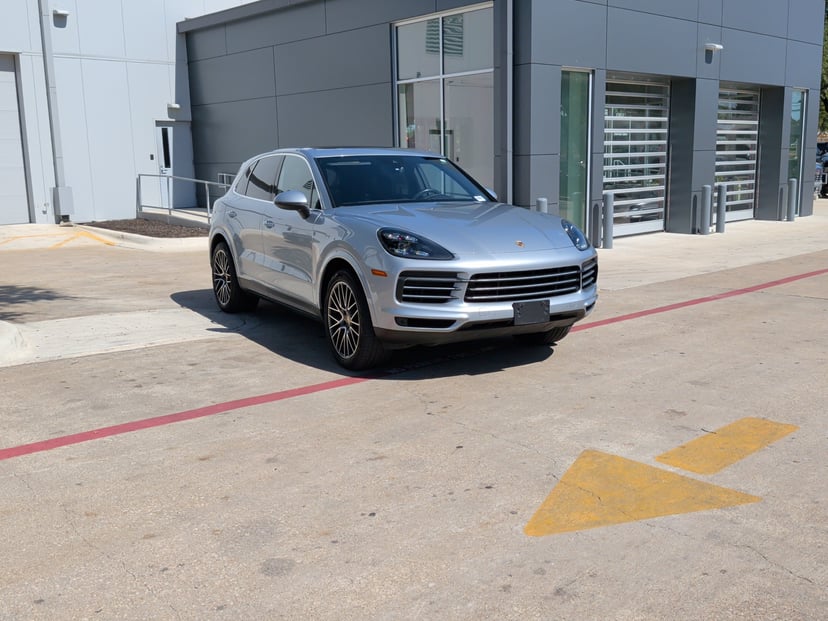 2020 Porsche Cayenne - Image 1