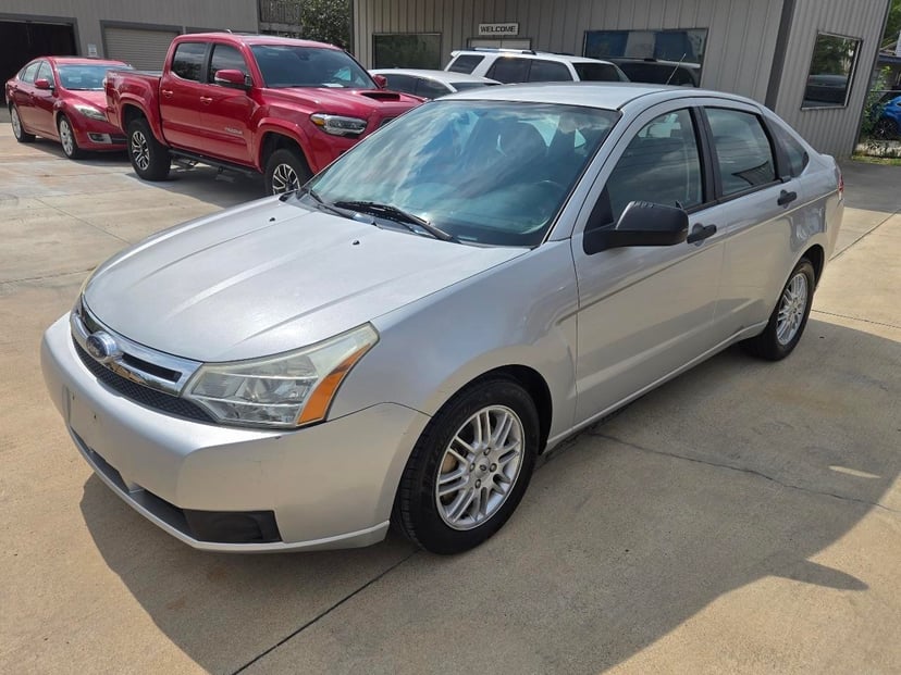 2009 Ford Focus - Image 1