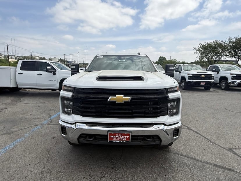 2026 Chevrolet Silverado 2500 HD - Image 3
