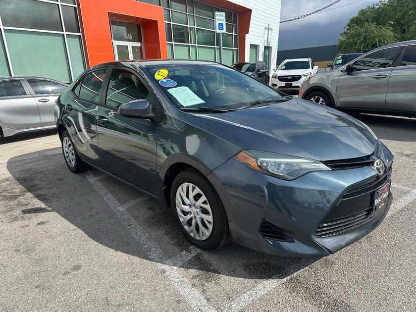 2017 Toyota Corolla - Image 3