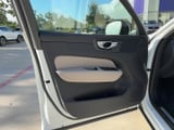 2027 Volvo XC60 - Preview 12