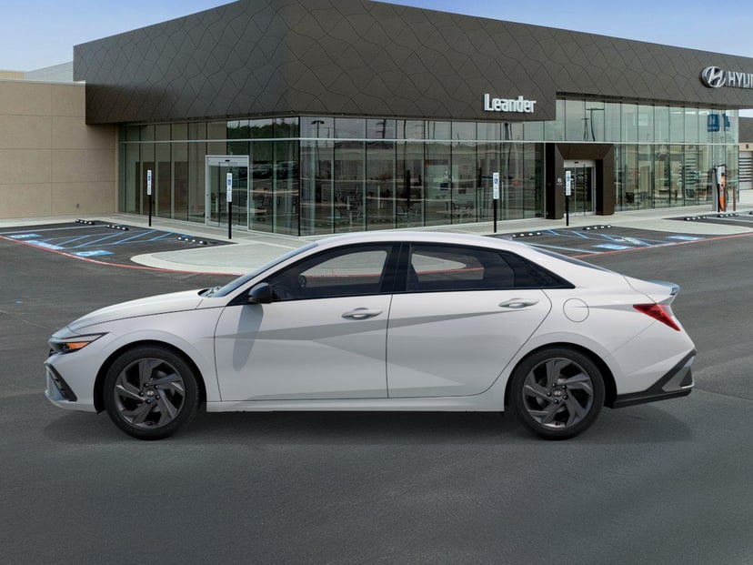 2026 Hyundai Elantra - Image 2
