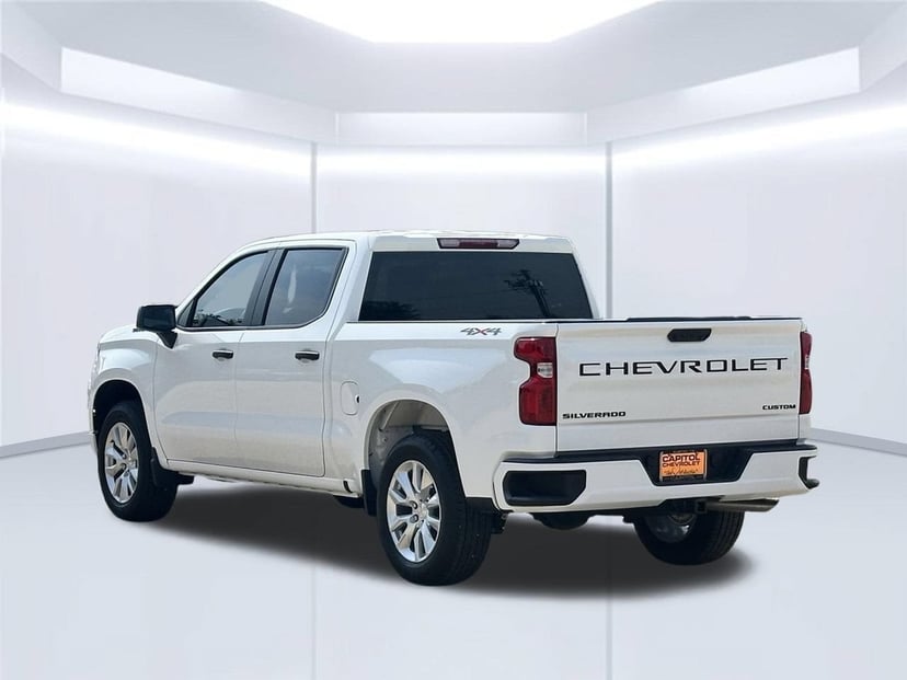 2026 Chevrolet Silverado 1500 - Image 1